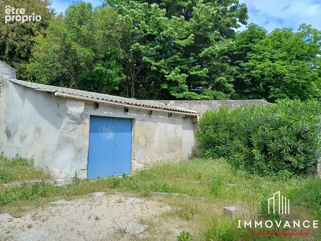 Maison 9 pièces 177 m² à vendre à Pont-Saint-Esprit (30130) - photo 3