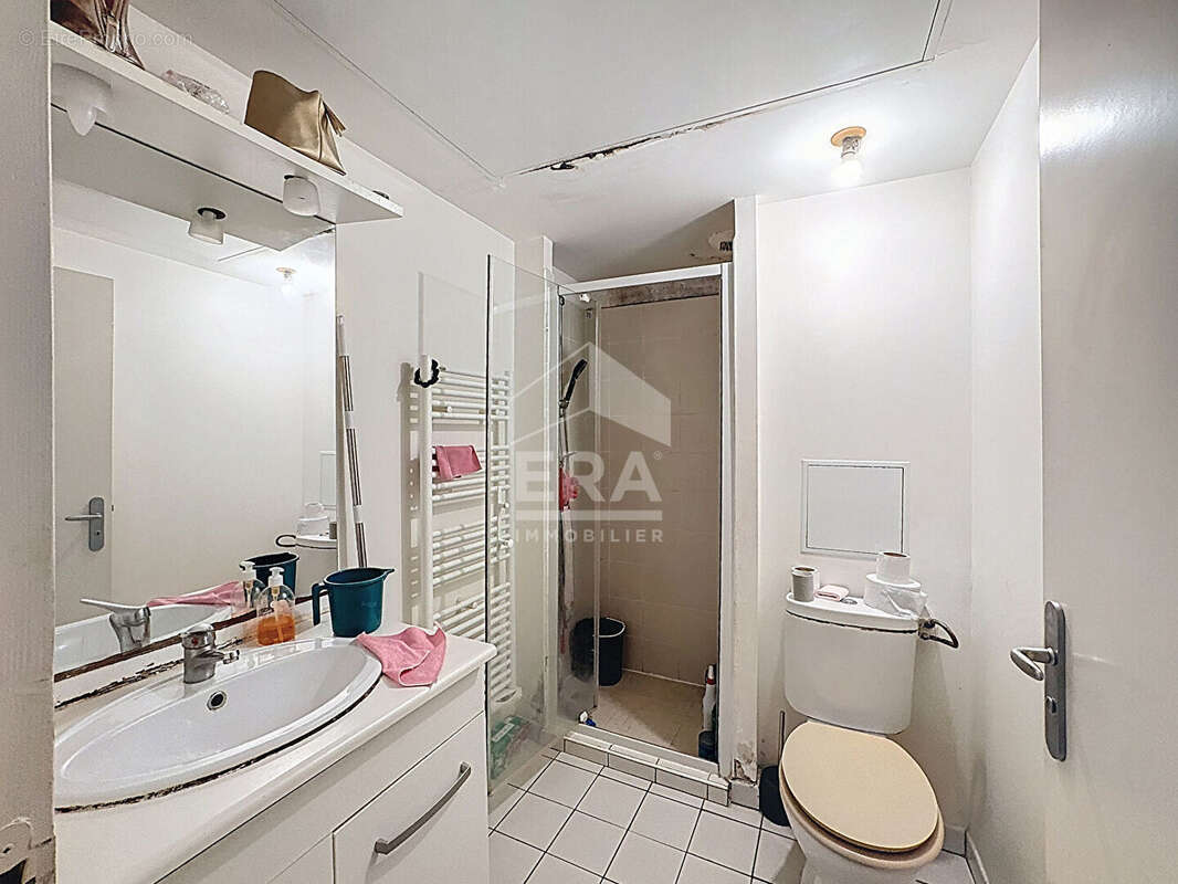 Appartement à MARSEILLE-2E