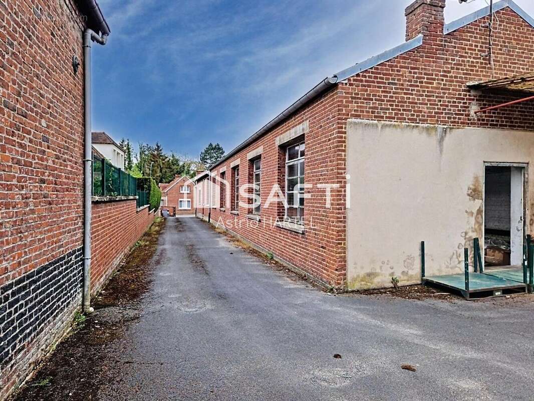 Photo 2 - Commerce à CAUDRY