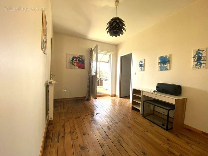 Maison à VAUX-EN-BUGEY