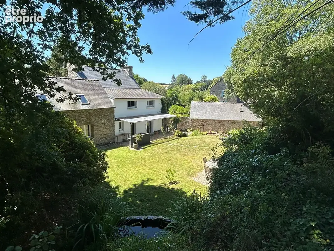 PLOUGOURVEST- Maison de caractère- 8 pièces 175m2 - photo 2