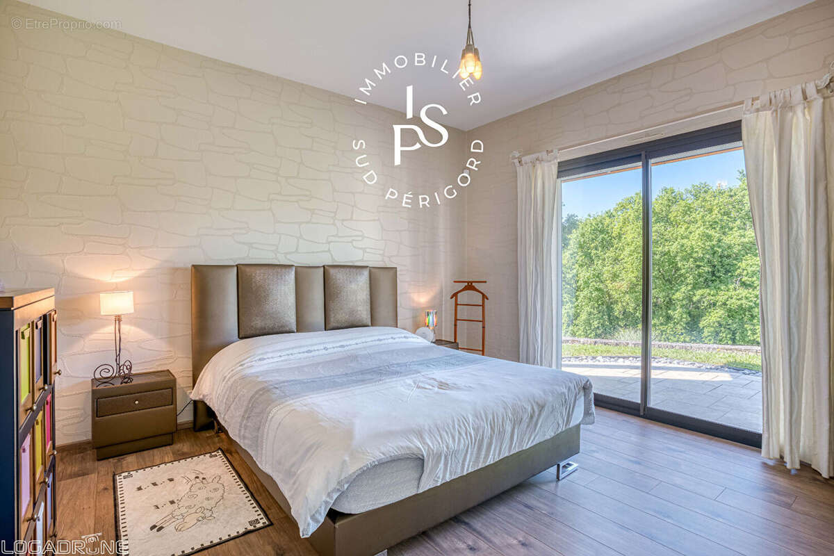 Maison à SAINTE-LIVRADE-SUR-LOT