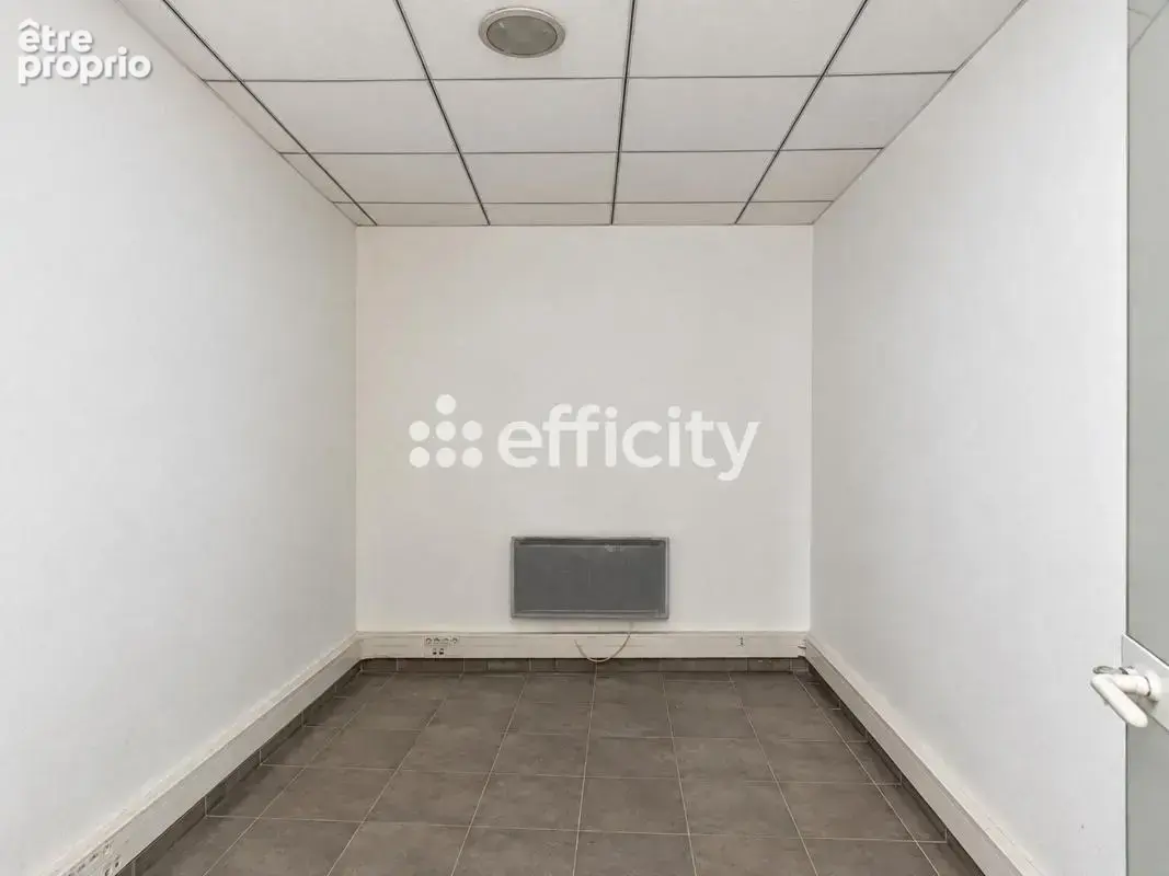Locaux/Biens immobiliers - photo 5