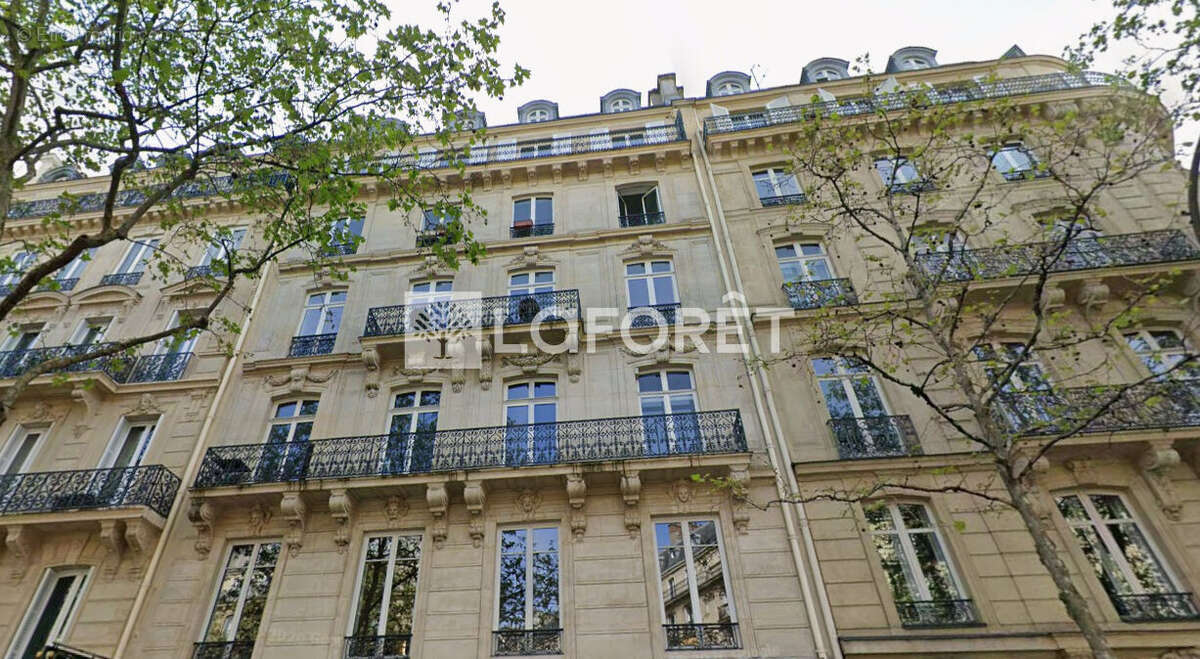 Paris 8 -saint augustin - mairie - studio 1 pièce(s) 16.7 m2 - photo 11