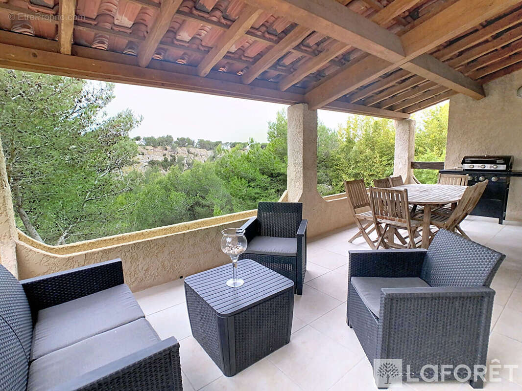 Maison à ENSUES-LA-REDONNE