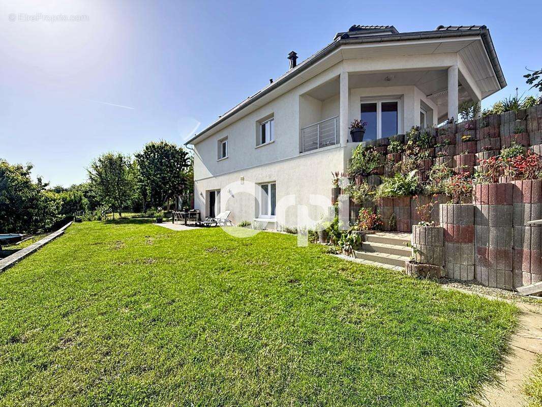 À vendre - Maison Familiale de 253m² avec appartement indépendant - 618 000€ FAI - photo 44