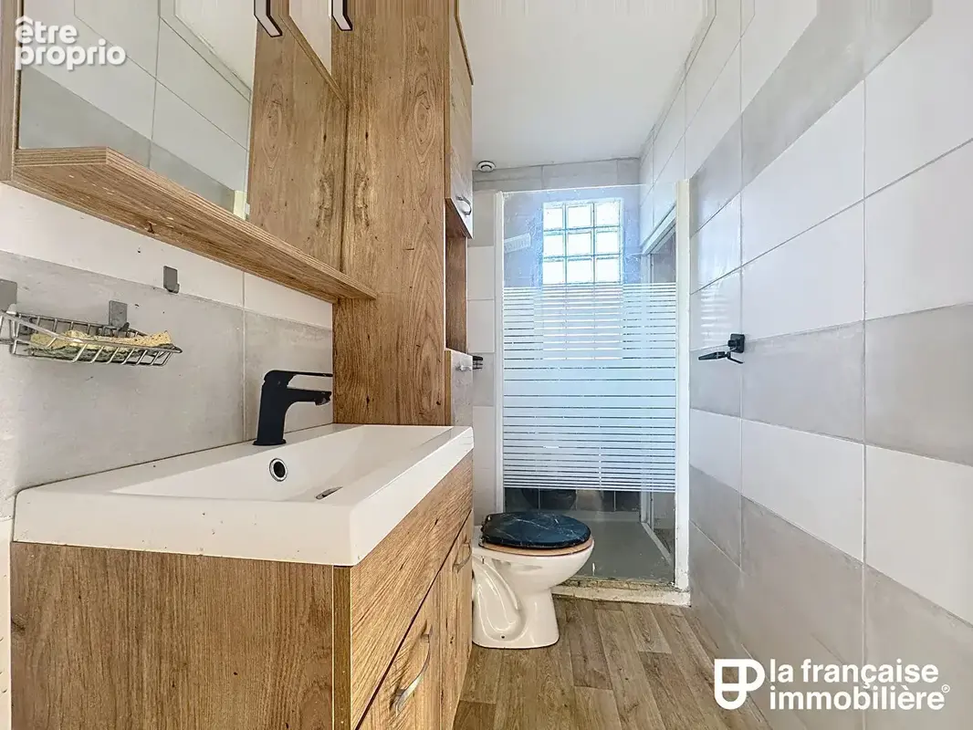 Petite maison plan pied avec dépendances - photo 4