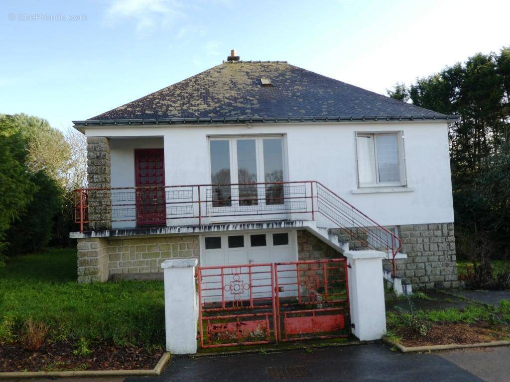 Maison à PRIZIAC