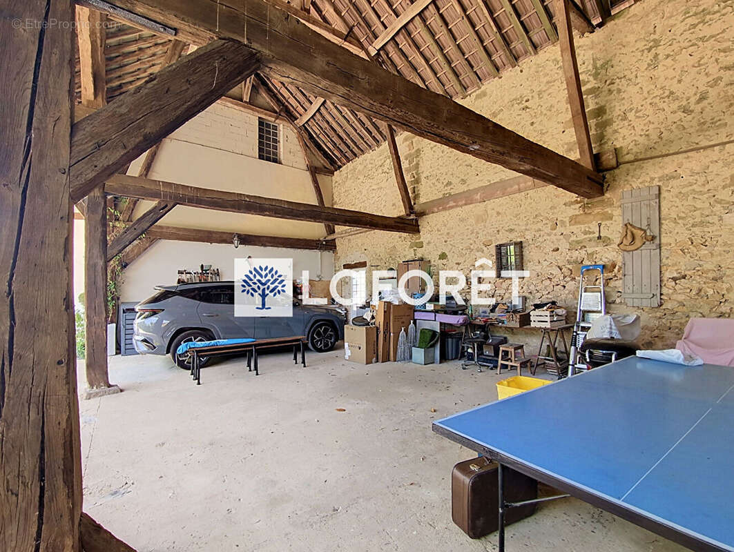Maison briarde avec grange proche PROVINS - photo 15