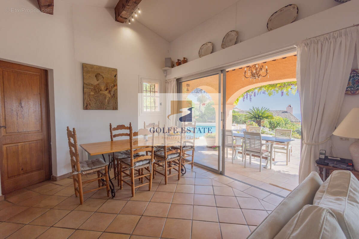 Maison à LA CROIX-VALMER
