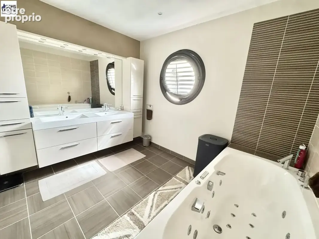 Maison 5 pièces 188 m² à vendre à Saint-Prix (95390) - photo 9