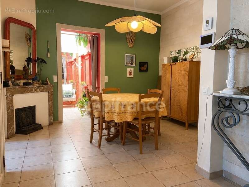 Avignon Maison+T2+Atelier+garage+jardin - photo 2