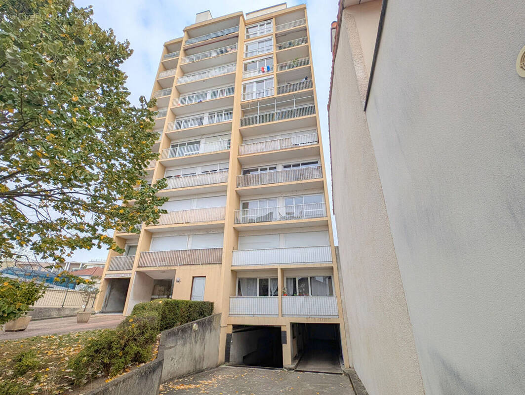 Parking à NANTERRE