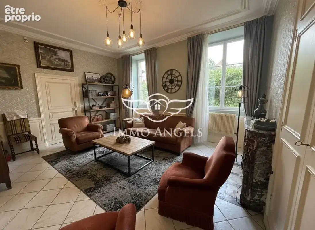 Photo Maison à Chateaumeillant au prix de 133 000€