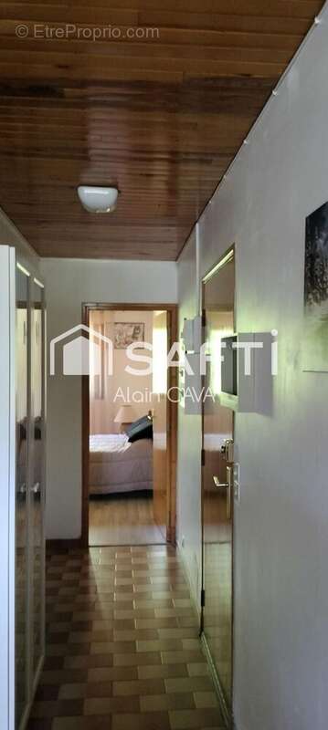 Appartement 43 m² à Seyne  - photo 4