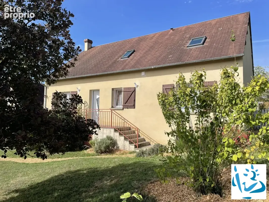 Maison 7 pièces 141 m² à vendre à Mortagne-Au-Perche (61400) - photo 9