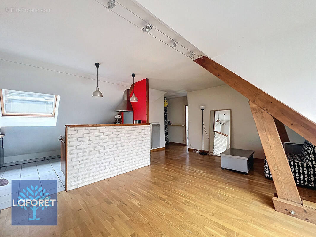 Appartement à SAINT-GERMAIN-LES-CORBEIL