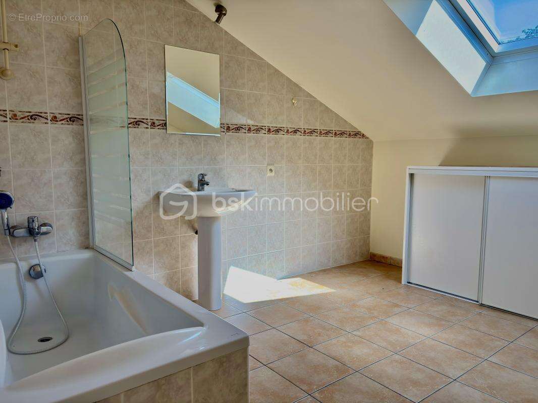 Appartement à LOYAT