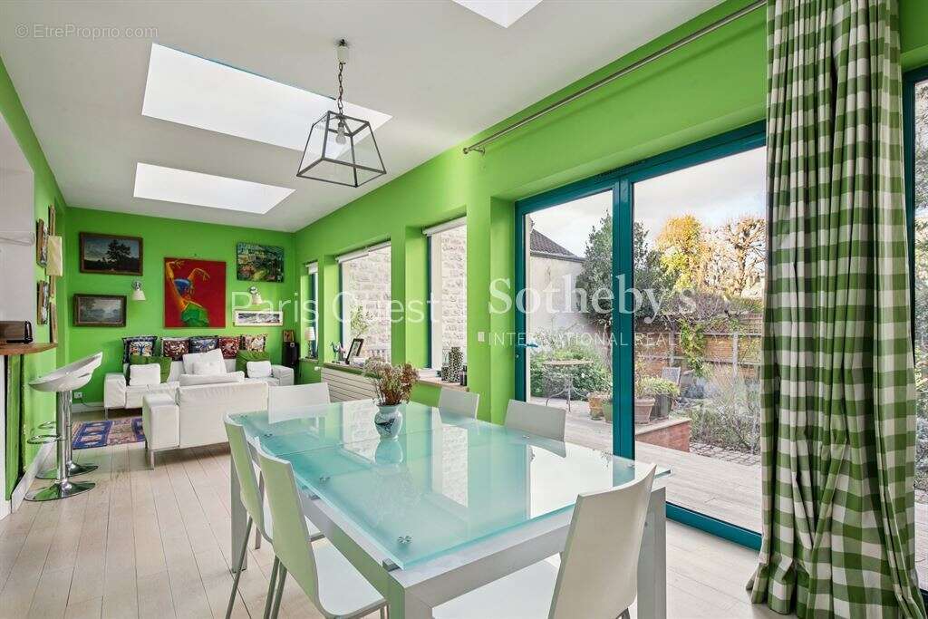 Maison à SAINT-GERMAIN-EN-LAYE