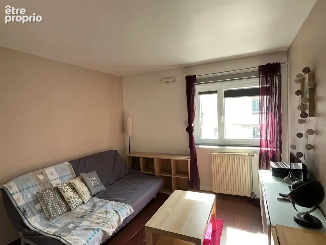 Appartement à LEVALLOIS-PERRET