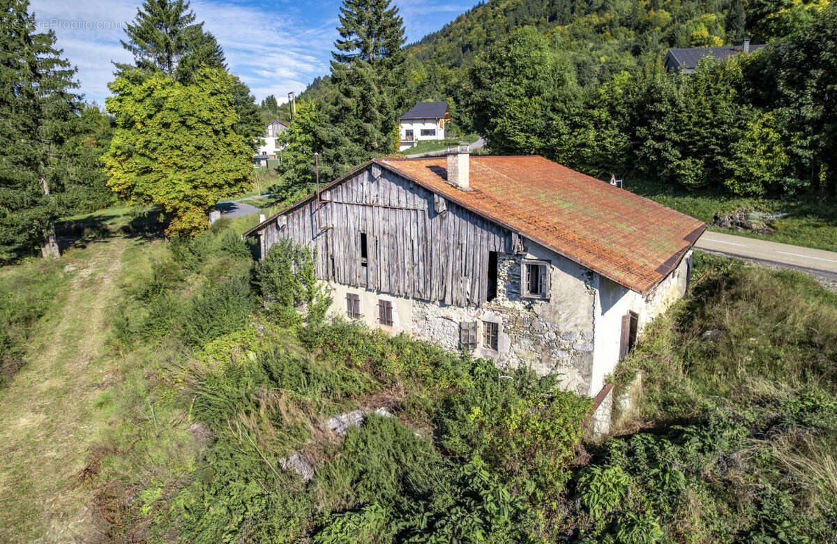 Maison à HABERE-POCHE