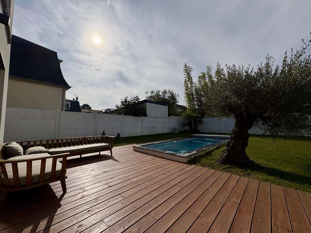 Maison à LE PLESSIS-TREVISE