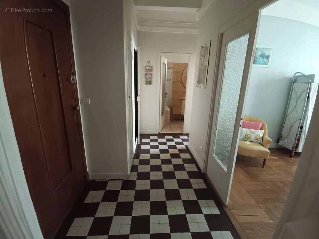 F2 de 56.45m² aux Musiciens - photo 6
