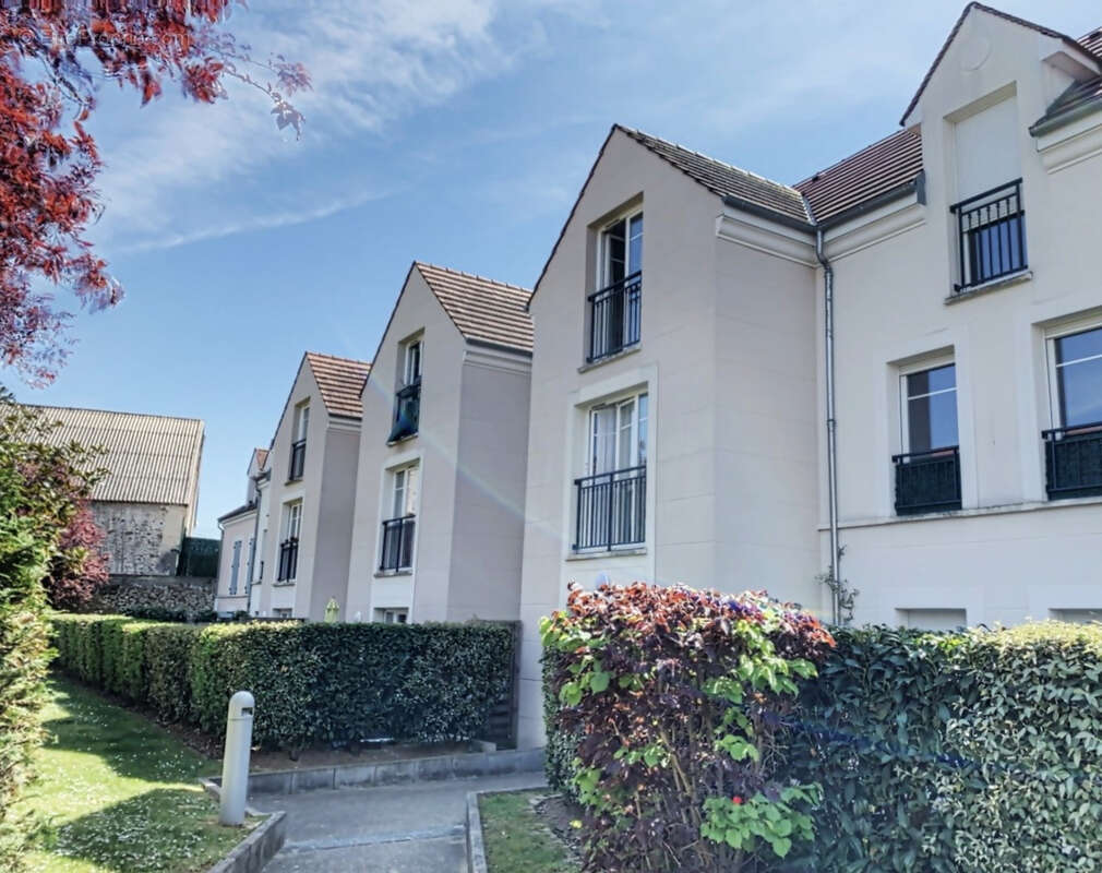 Appartement à LE PLESSIS-PATE