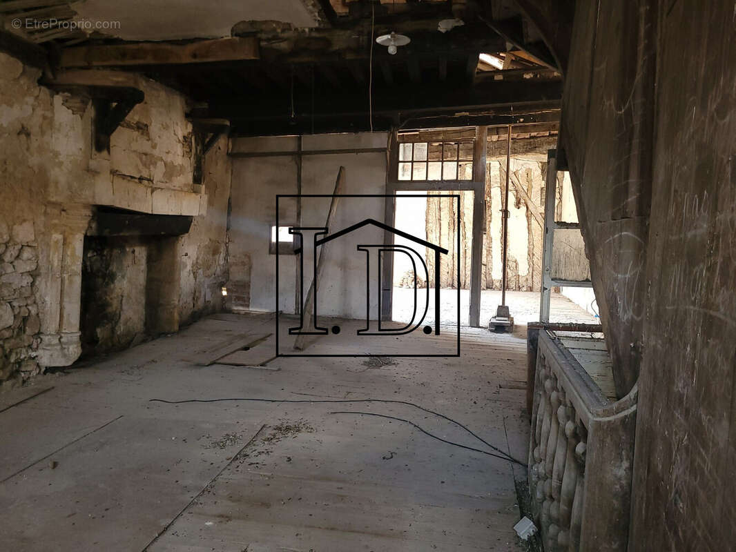 étage - Appartement à ISSIGEAC