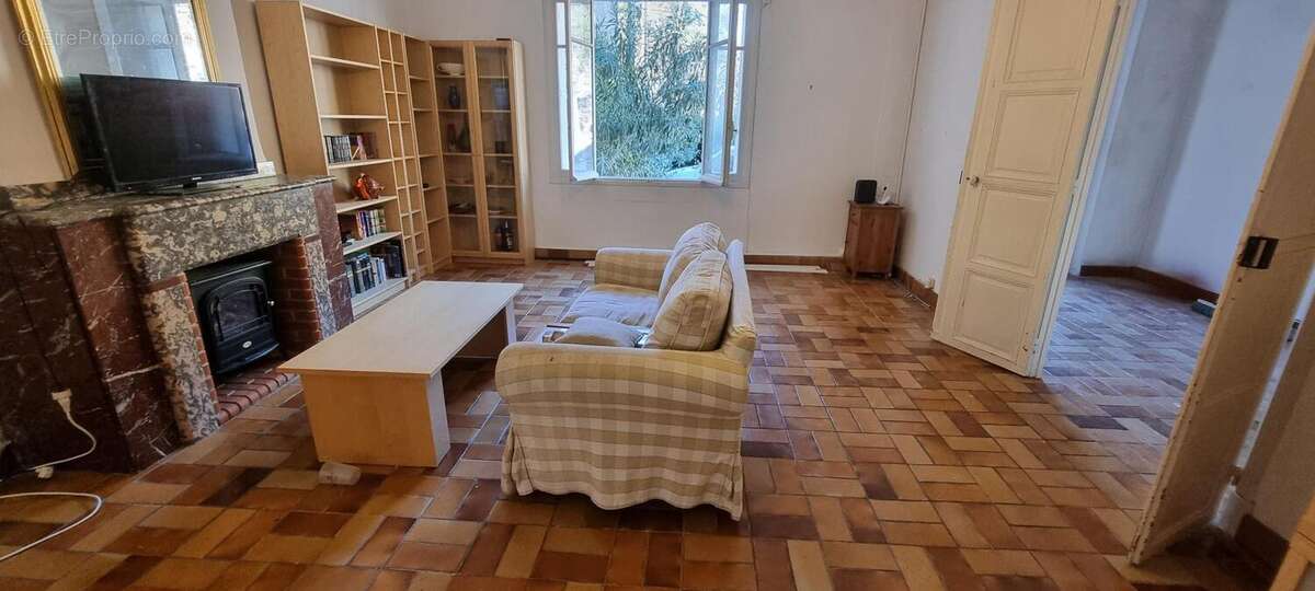 Maison 240 m² à Castelnau-D'aude  - photo 9