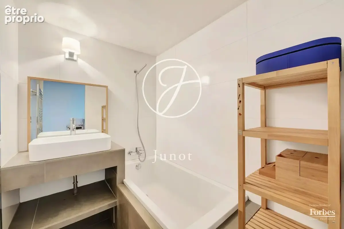 Saint-Cloud - MARCHÉ DES AVELINES - Maison 106 m² - Jardin 125 m² - photo 11