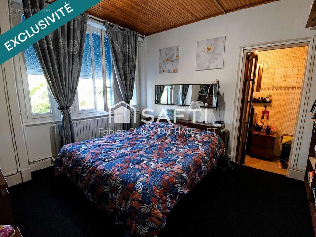 Maison 181 m² à Vezeronce-Curtin  - photo 9
