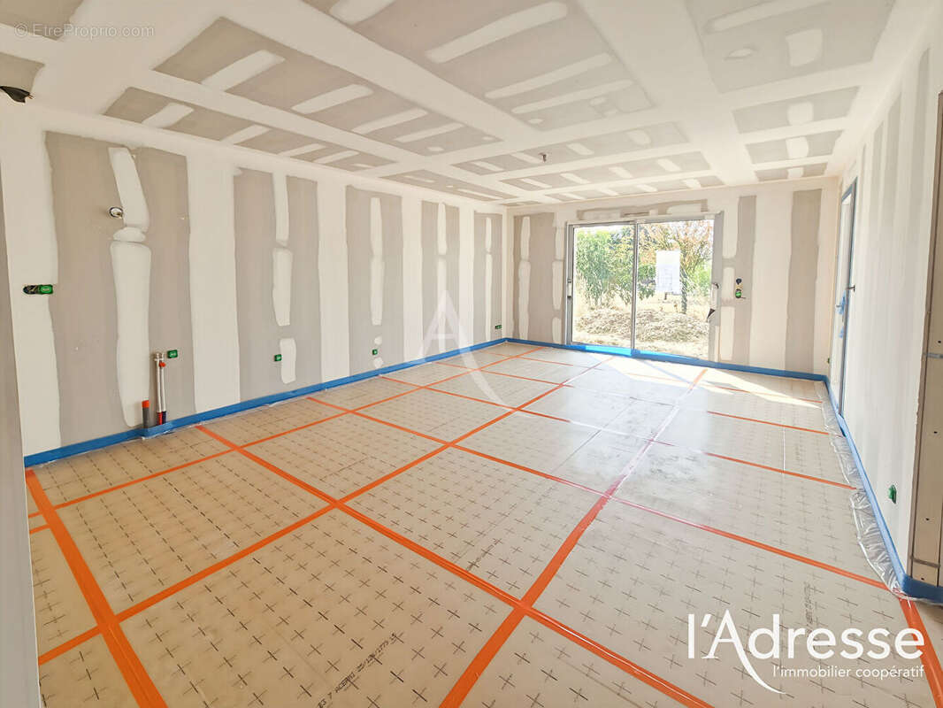 Maison neuve 2026  plain pied, 3 chambres  Ingrandes sur Loire - photo 3