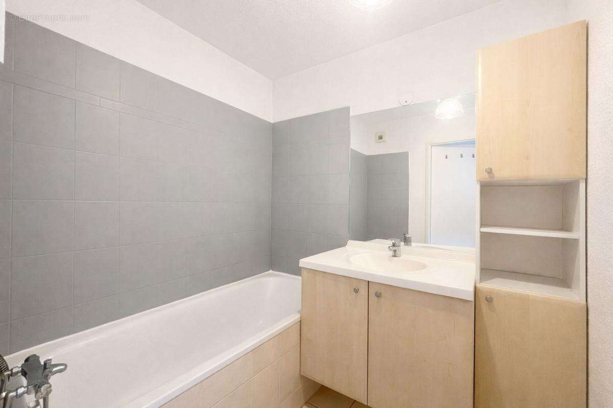 Appartement à BUSSY-SAINT-GEORGES