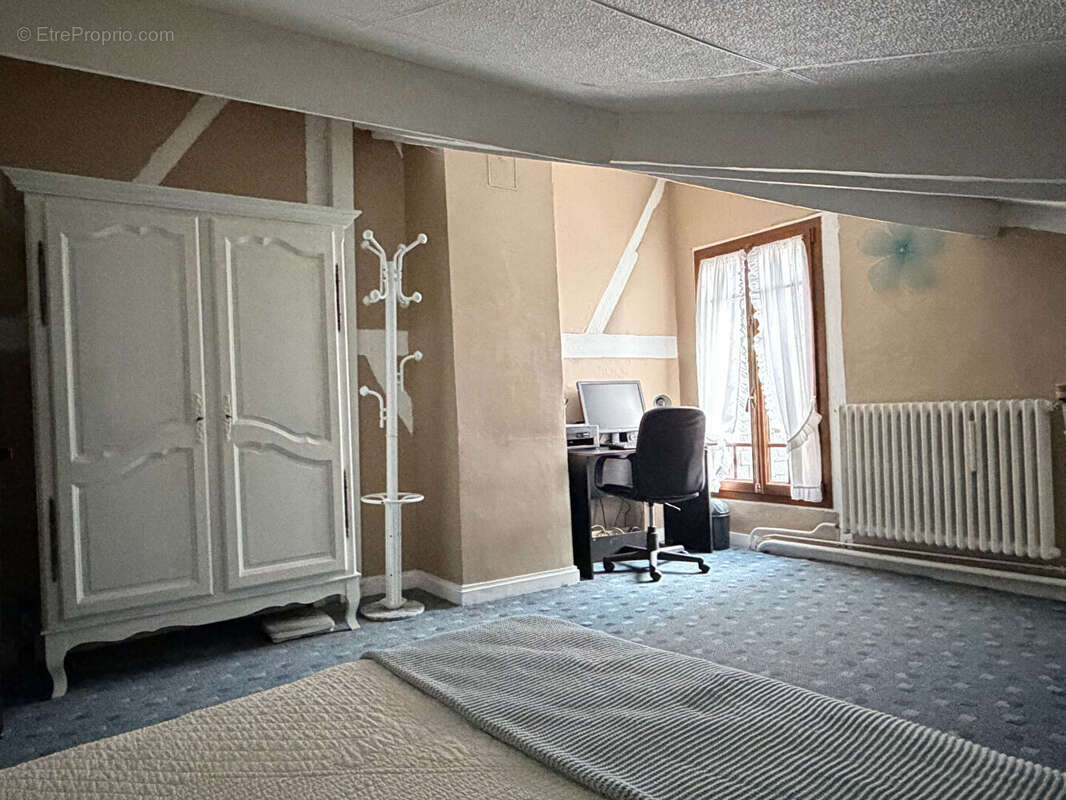 Maison à CAUDEBEC-LES-ELBEUF