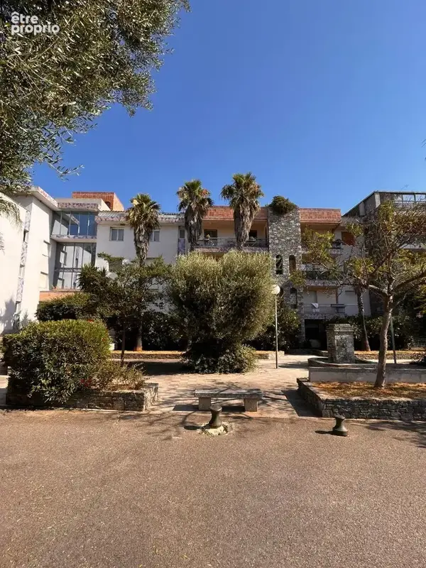 Biguglia - Appartement  3 pièces 74.70 m2 avec parking - photo 10