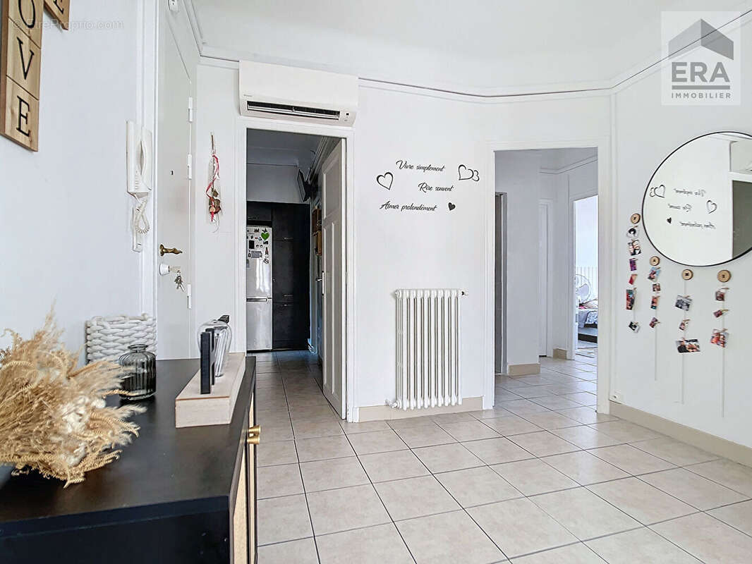 Appartement à MARSEILLE-7E
