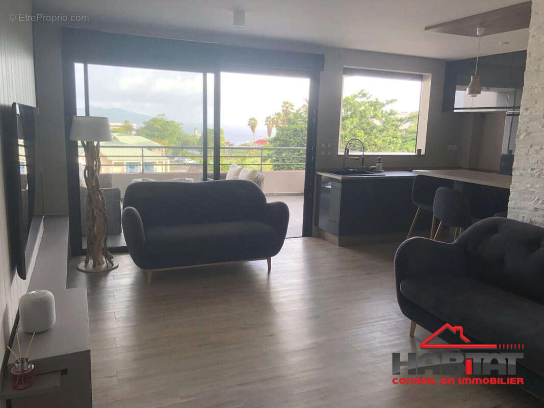 Appartement 62 m² à Fort-De-France  - photo 3