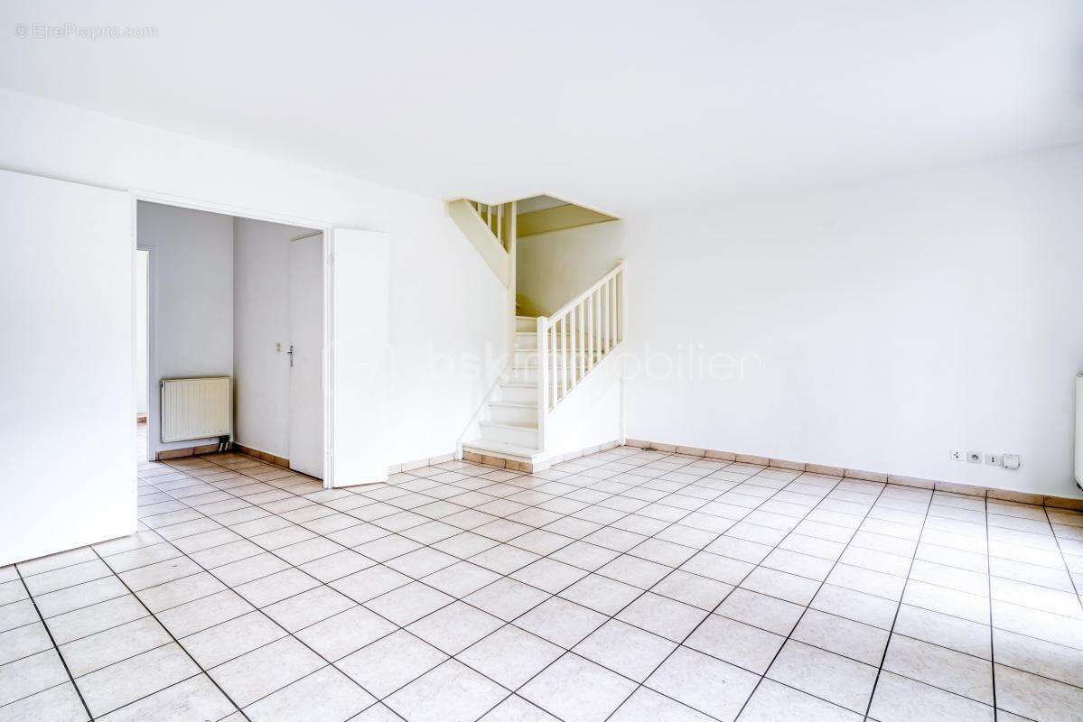 Maison à EVRY