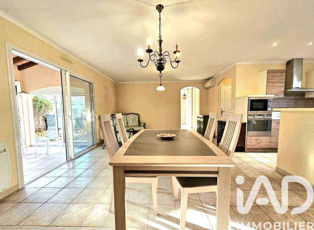 Photo 7 - Maison à LE CANNET-DES-MAURES