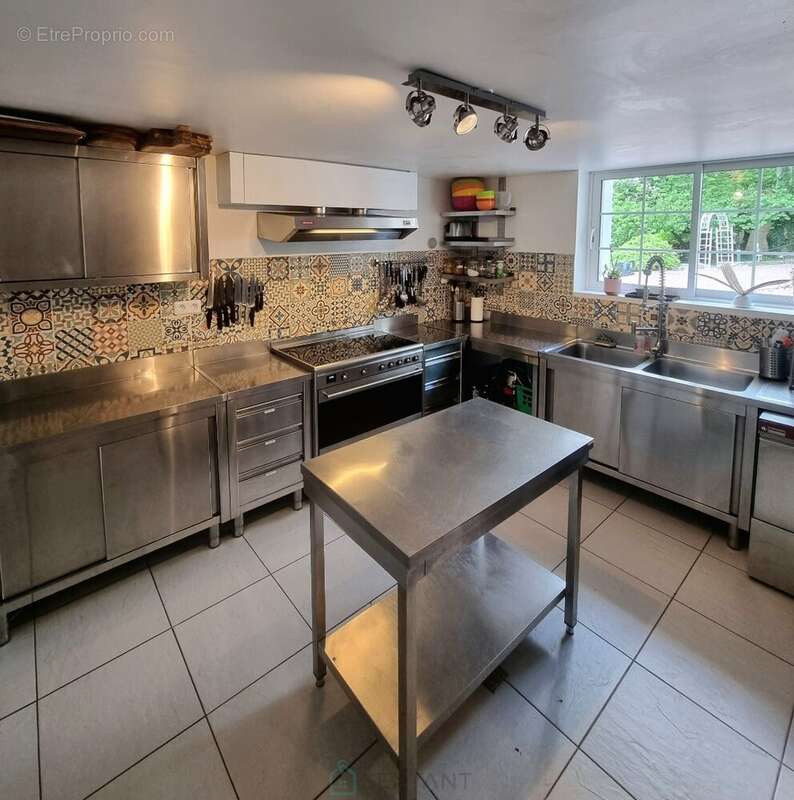 Maison à COULOMMIERS