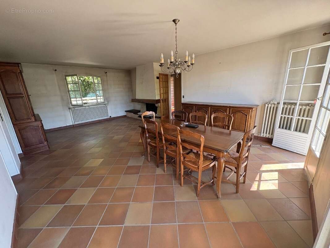 Maison à POMPONNE