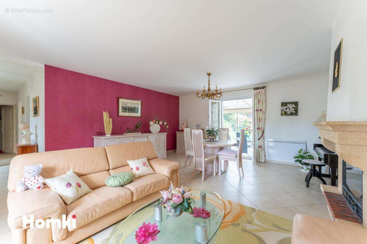 Maison à SAINT-LOUBES