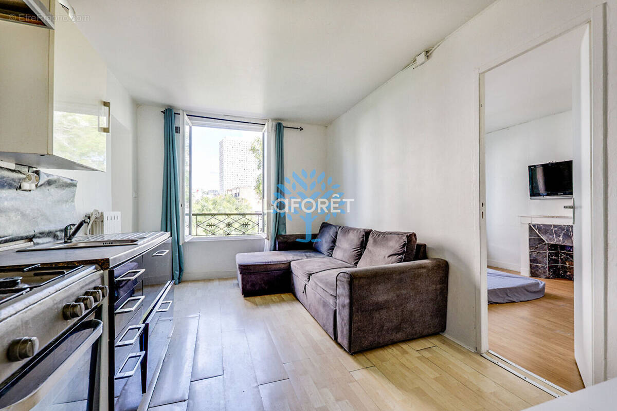 Appartement à PARIS-20E