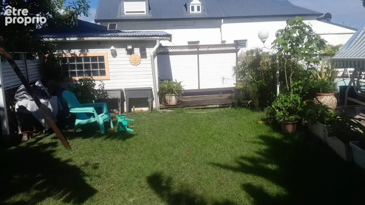 Maison 13 pièces 250 m² à vendre à Baie-Mahault (97122) - photo 3