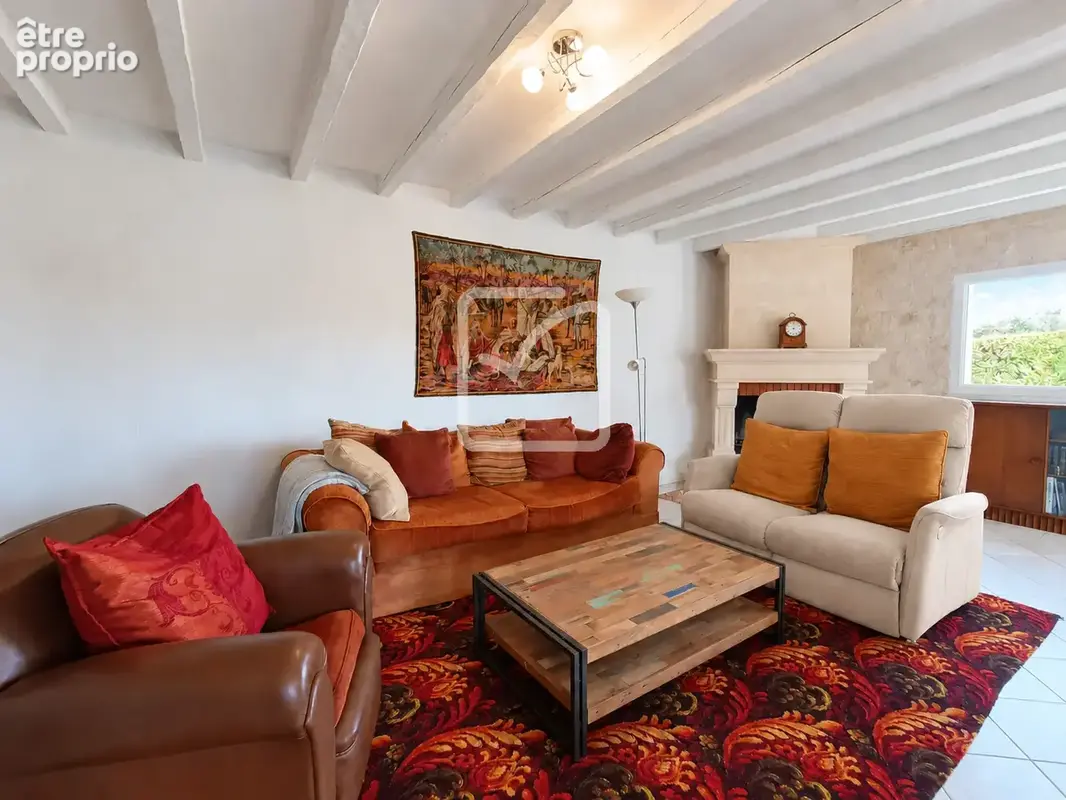 Maison de plain-pied avec 4 chambres, piscine, garage et jardin à Villeneuve-sur-Lot - photo 4