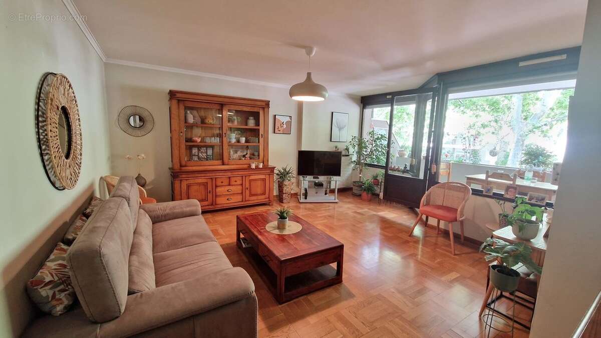 Appartement à LYON-7E