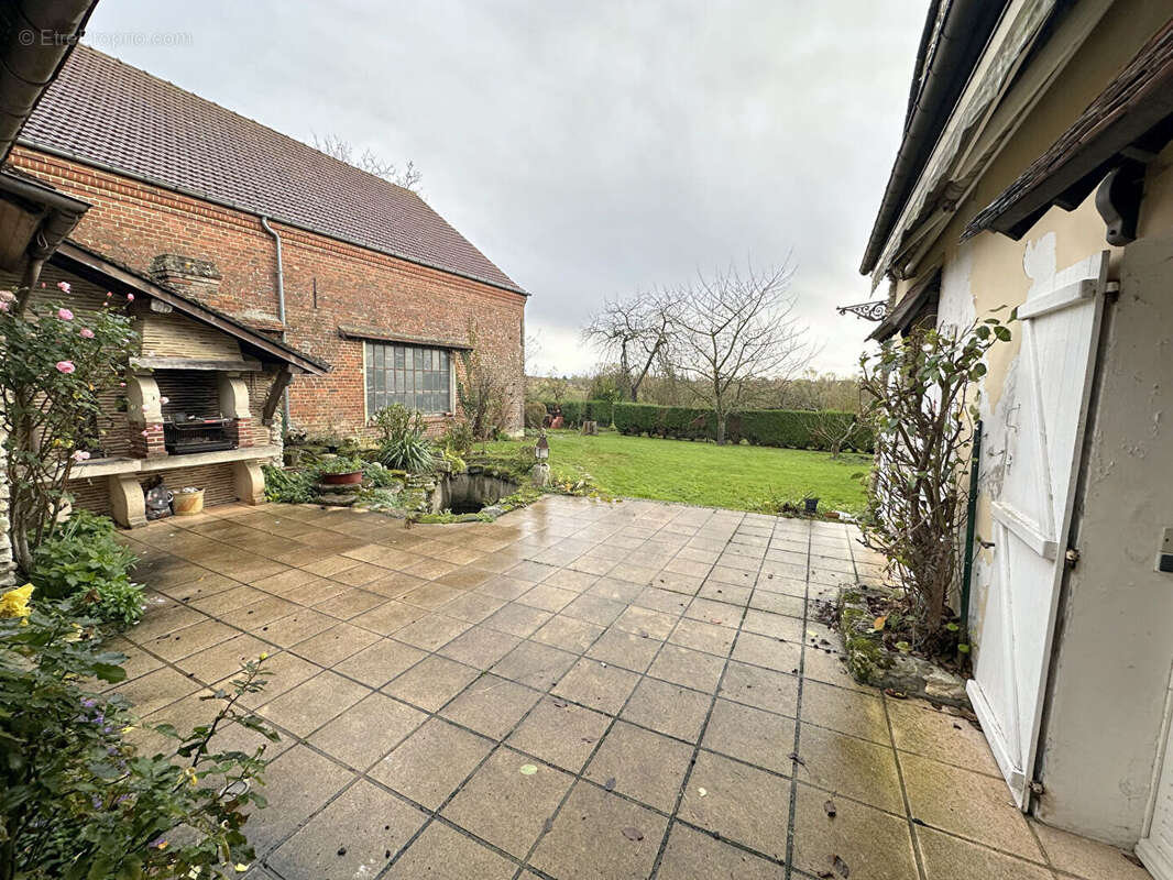 Maison à SAINT-AUBIN-EN-BRAY