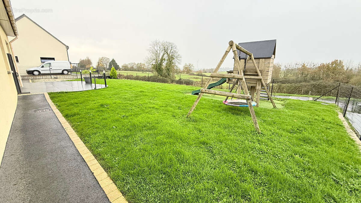 Maison à LA BACONNIERE