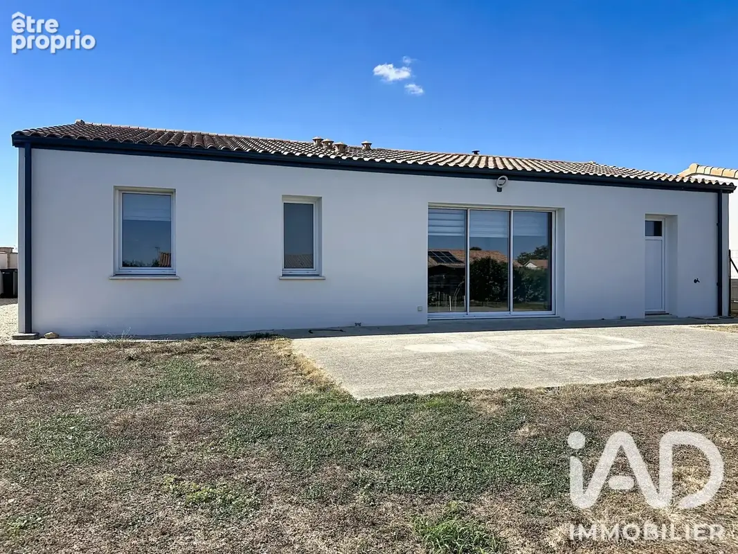Photo 1 - Maison à SAINT-JEAN-DE-THOUARS